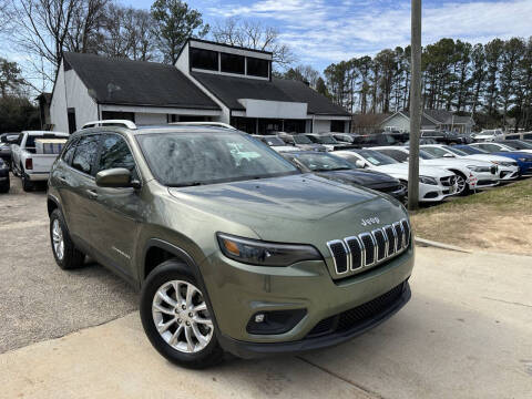 2019 Jeep Cherokee for sale at Alpha Car Land LLC in Snellville GA
