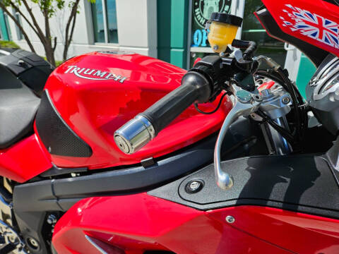 2008 Triumph Sprint ST