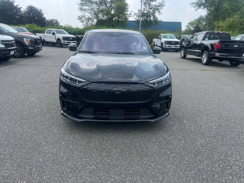 2025 Ford Mustang Mach-E GT