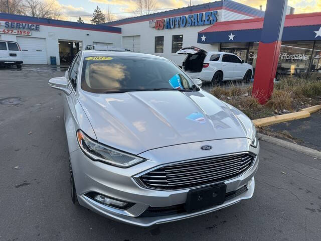 2017 Ford Fusion SE
