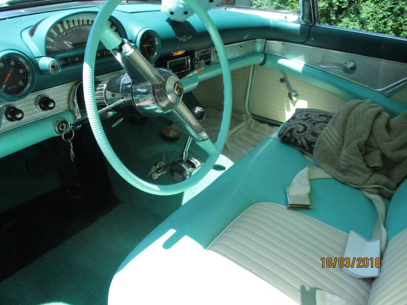 1955 Ford Thunderbird