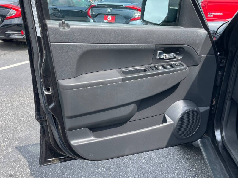 2012 Jeep Liberty Latitude