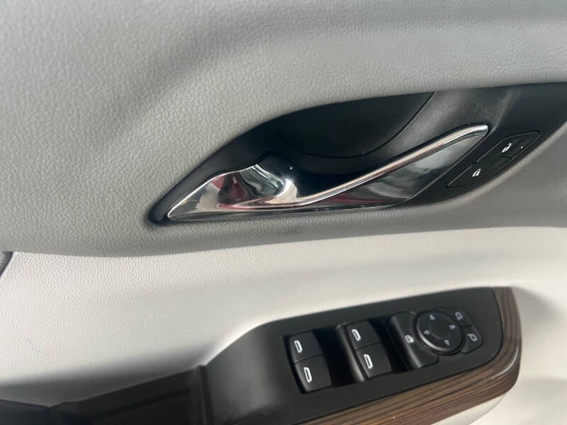 2017 GMC Acadia SLE-1