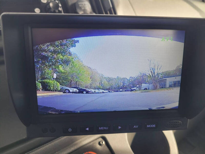 2025 Freightliner M2 106