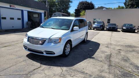 2014 Chrysler Town and Country for sale at MOE MOTORS LLC in South Milwaukee WI
