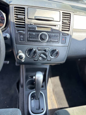 2012 Nissan Versa 1.8 S