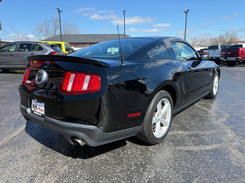 2011 Ford Mustang GT Premium