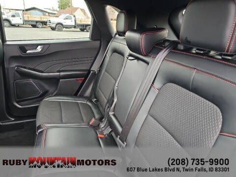 2025 Ford Escape ST-Line