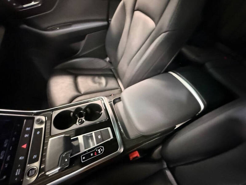 2023 Audi Q7 quattro Premium 45 TFSI