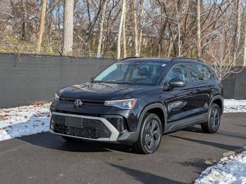 2025 Volkswagen Taos S