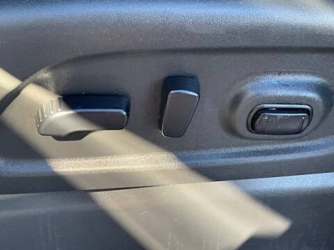 2019 Nissan Titan SV