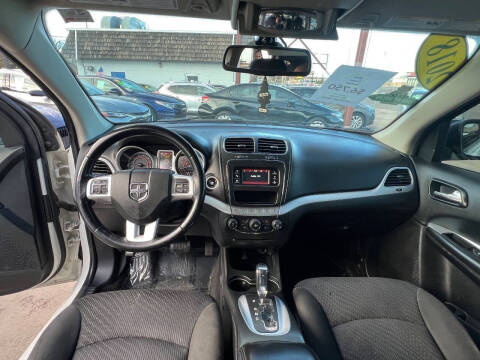 2018 Dodge Journey SE