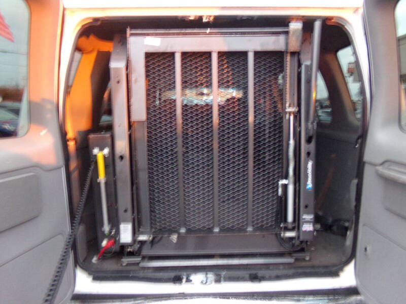 2001 Ford E-Series E-350 SD XL