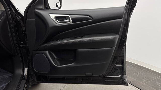 2020 Nissan Pathfinder S
