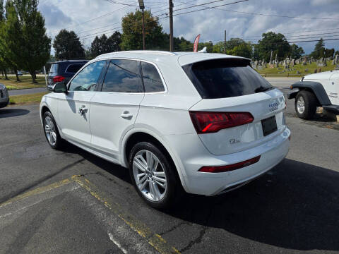 2018 Audi Q5 2.0T quattro Premium Plus
