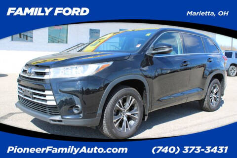 2017 Toyota Highlander for sale at Pioneer Family Preowned Autos of WILLIAMSTOWN in Williamstown WV