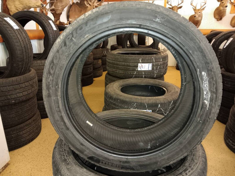 255/45R20 Pirelli Scorpion Winter