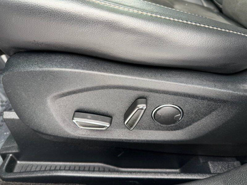 2017 Ford Edge Sport