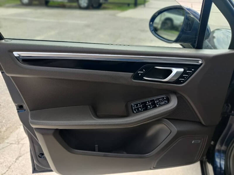 2018 Porsche Macan
