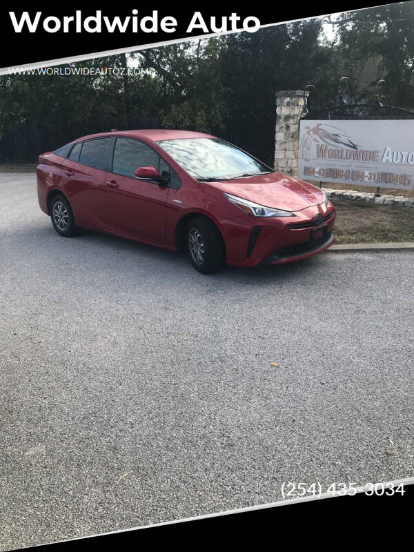 2020 Toyota Prius LE