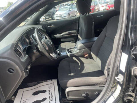 2013 Dodge Charger SXT