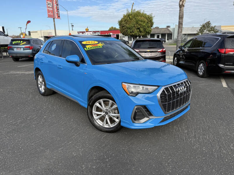 2022 Audi Q3 quattro S line Premium 45 TFSI