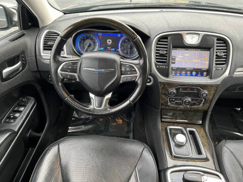 2015 Chrysler 300 C