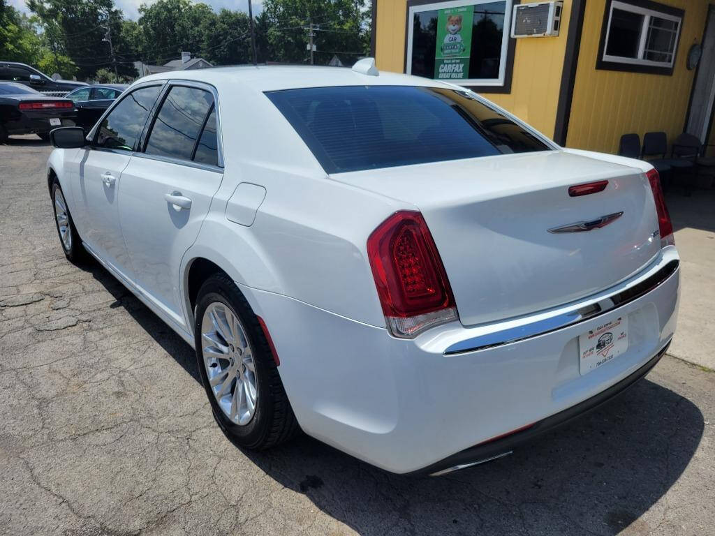 2018 Chrysler 300 for sale at DAGO'S AUTO SALES LLC in Dalton, GA