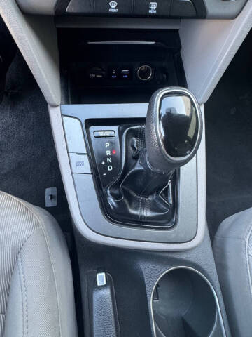 2018 Hyundai Elantra