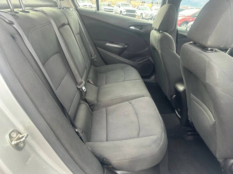 2017 Chevrolet Cruze LT Auto