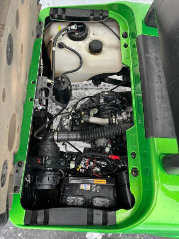 2023 E-Z-GO RXV