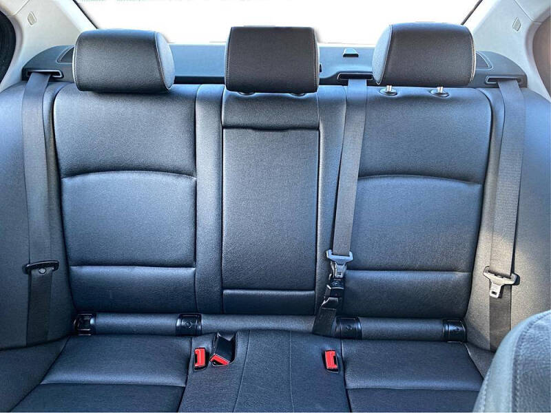 2016 BMW 5 Series 528i