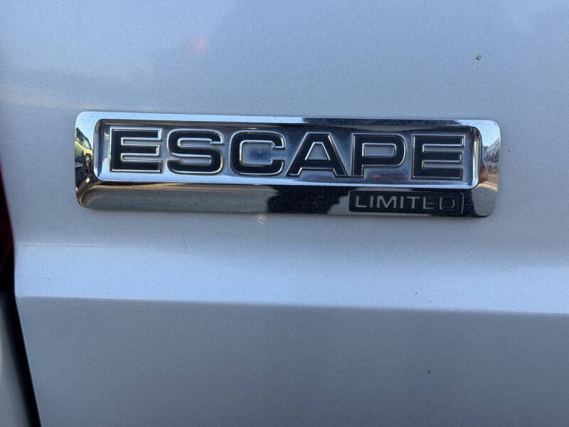 2011 Ford Escape Limited