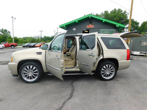 2011 Cadillac Escalade Luxury