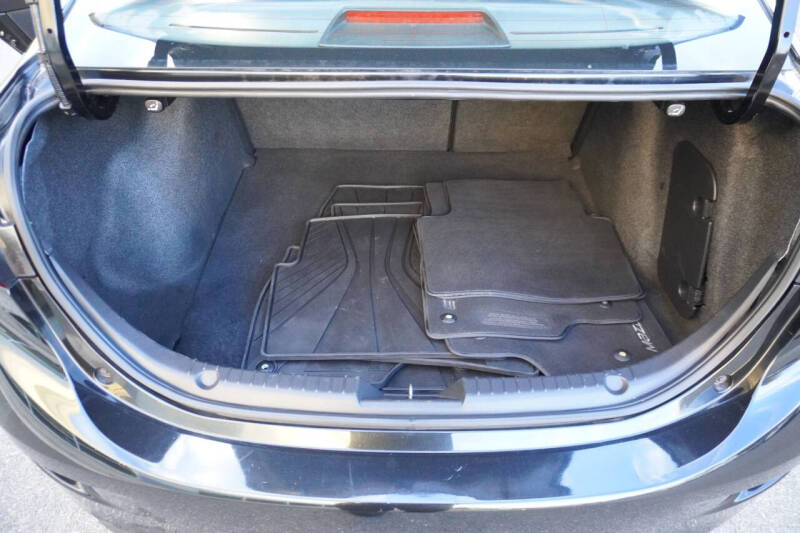 2014 Mazda MAZDA3 i Sport