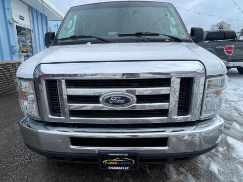 2011 Ford E-Series E-350 SD XLT