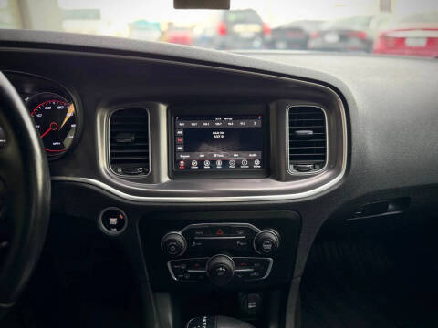 2020 Dodge Charger SXT