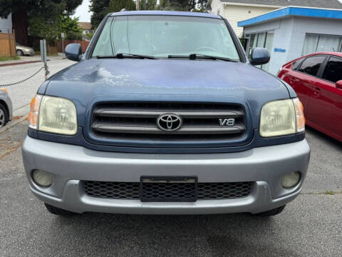 2003 Toyota Sequoia SR5