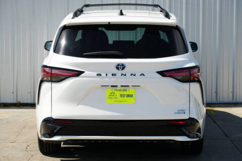 2024 Toyota Sienna XSE 7-Passenger