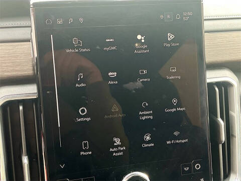 2025 GMC Acadia Denali