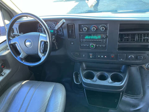 2015 Chevrolet Express 2500