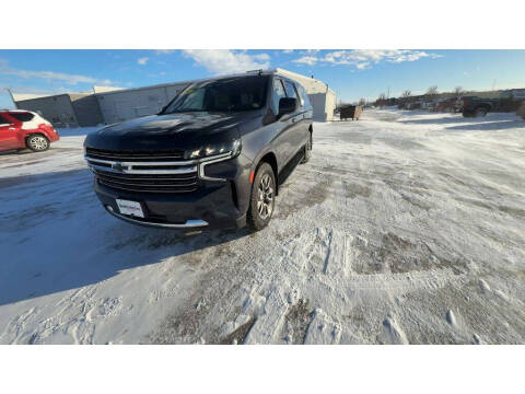 2023 Chevrolet Suburban LT