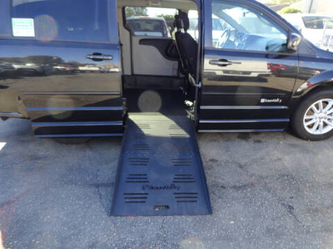 2016 Dodge Grand Caravan for sale at McAlister Motor Co. - Handicap Accessible in Easley SC