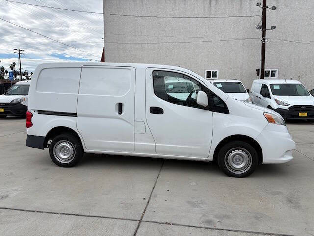 2014 Nissan NV200