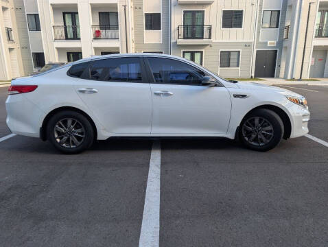 2017 Kia Optima LX Turbo