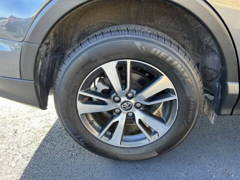 2018 Toyota RAV4 Adventure