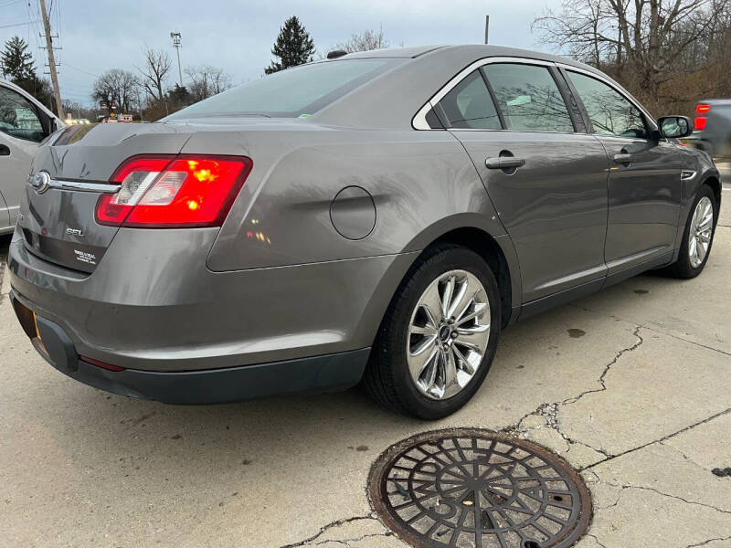 2012 Ford Taurus SEL