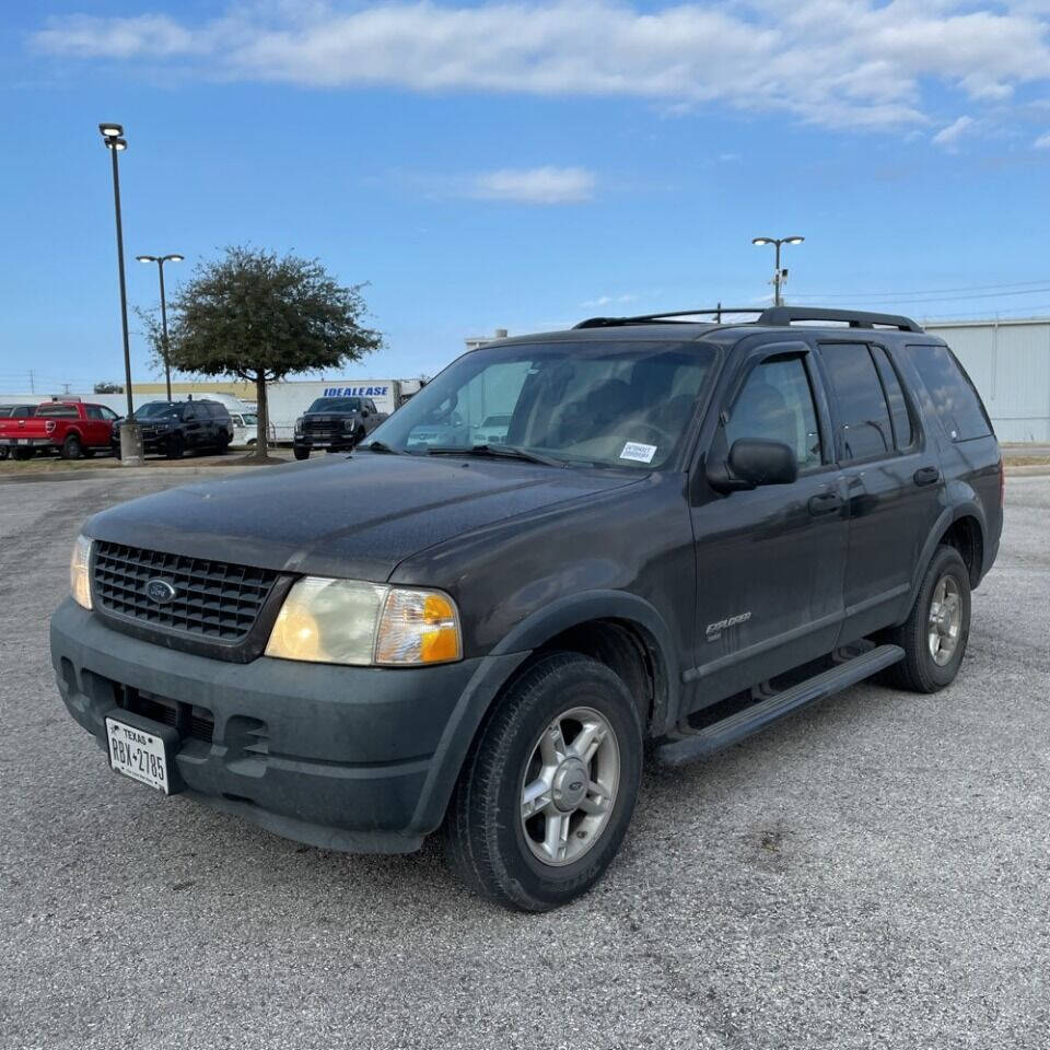 Black 2005 Ford Explorer XLS XLS 4dr SUV 1