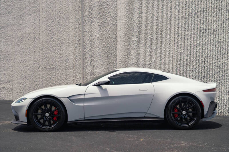 2019 Aston Martin Vantage