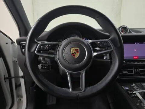 2021 Porsche Macan S